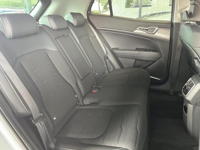 KIA SPORTAGE 1.6 T PHEV DynamicLine AWD | SOH 100% | Stoel-/stuurverwarming | Navi