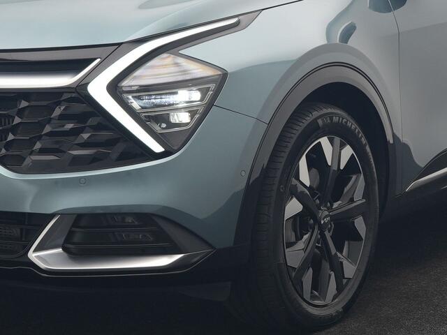 KIA SPORTAGE 1.6 T-GDi Spirit PHEV 266pk Dealer O.H | Panodak | Adaptive Cruise | 360 Camera | Sportstoelen Verwarmd | Apple Carplay | Keyless | BLIS | Stuurverwarming | Pilot Assist | Virtual | Navigatie | DAB | 19"L.M | Plug In Hybrid |