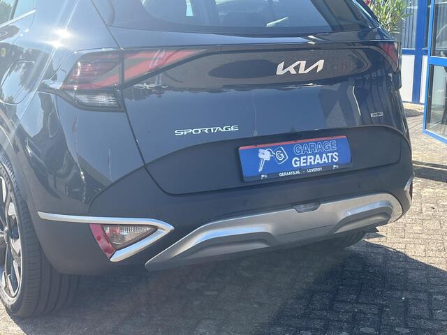 KIA SPORTAGE 1.6 T-GDi Plug-in Hybrid AWD DynamicLine l Stuur/stoelverwarming V+A, Camera, Parkeersensoren V+A, Adaptieve Cruise, Nette wagen!