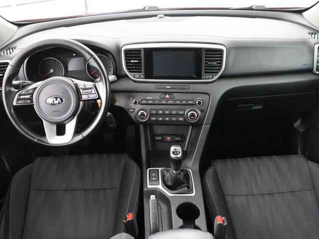 KIA SPORTAGE 1.6 GDI DynamicLine | Cruise control | Navigatie | Carplay | Climate control | Park assist | Trekhaak