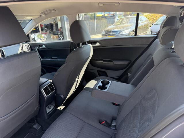KIA SPORTAGE 1.6 T-GDI 4WD GT-Line GT-LINE | AWD | APPLE CARPLAY / ANDROID AUTO | CAMERA | LED | STOELVERWARMING | STUURVERWARMING | | NAVIGATIE | LED | RIJSTROOK ASSISTENT | CRUISECONTROL | AIRCO/ECC
