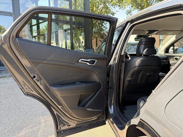 KIA SPORTAGE 1.6 T-GDi Hybrid DynamicLine 1.6 T-GDI Hybrid DynamicLine NIEUWE AUTO! | 10jr FABR. GARANTIE KIA | ELECTR. ACHTERKLEP | DODEHOEK CENSOR | ELECTR. STOELEN | STOEL en STUURWIELVERWARMING