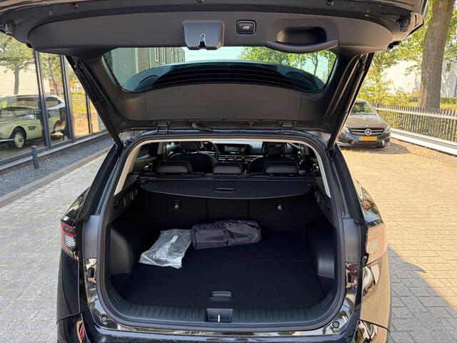 KIA SPORTAGE 1.6 T-GDi Hybrid DynamicLine PHEV NIEUWE AUTO! | 10jr FABR. GARANTIE KIA | ELECTR. ACHTERKLEP | DODEHOEK CENSOR | ELECTR. STOELEN | STOEL en STUURWIELVERWARMING