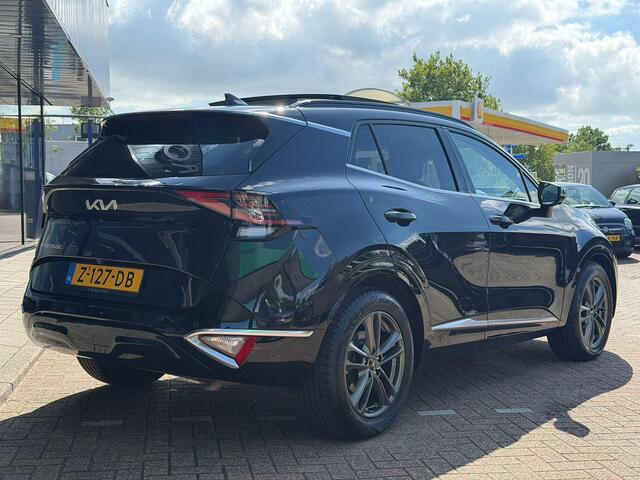 KIA SPORTAGE 1.6 T-GDi Hybrid DynamicPlusLine TREK GEWICHT 1650 KG | LEDER | AWD | 360 GRADEN CAMERA | HARMAN/KARDON | ELEKTRISCH VERSTELBARE STOELEN | STOELVERWARMING | STUURVERWARMING | STOELKOELING | PANORAMADAK | NAVIGATIE | LED | DODEHOEK DETECTIE | APPLE CARPLAY / ANDROID AUTO | ADAPTIEVE CRUISECONTROL | FABRIEK GARANTIE 7 JAAR |