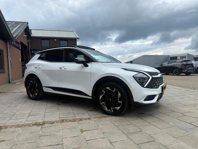 KIA SPORTAGE 1.6 T-GDi 265PK Plug-in Hybrid AWD GT-PlusLine 1ste Eig. | Navi | Trekhaak | 360° Camera | H&K | Panorama | 10 jaar garantie