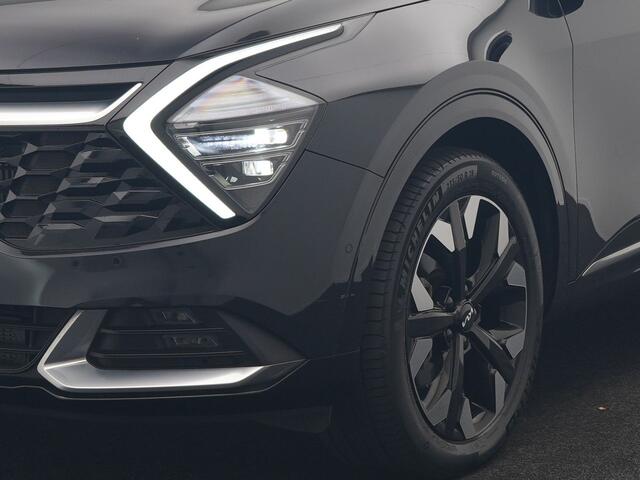KIA SPORTAGE 1.6 T-GDi PHEV AWD DynamicPlusLine 265pk Dealer O.H | Trekhaak Afn. | Panodak | Adaptive Cruise | 360 Camera | Harman / Kardon | Lederen Sportstoelen Memory & Ventilatie | Keyless | Apple Carplay | Blis | Stoelen & Stuur Verwarmd | Virtual | Navigatie | 19"L.M | Plug In Hybrid