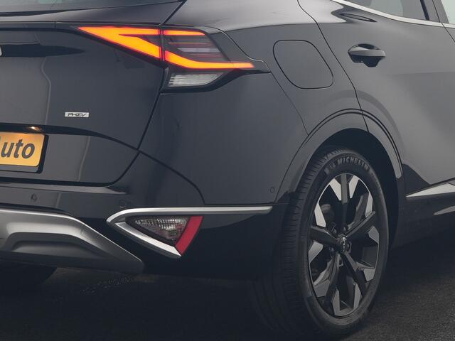 KIA SPORTAGE 1.6 T-GDi PHEV AWD DynamicPlusLine 265pk Dealer O.H | Trekhaak Afn. | Panodak | Adaptive Cruise | 360 Camera | Harman / Kardon | Lederen Sportstoelen Memory & Ventilatie | Keyless | Apple Carplay | Blis | Stoelen & Stuur Verwarmd | Virtual | Navigatie | 19"L.M | Plug In Hybrid