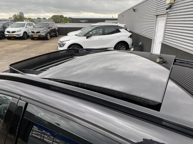 KIA SPORTAGE 1.6 T-GDi Hybrid DynamicPlusLine Schuif/kanteldak, dodehoekdetectie, rondom parkeersensoren, navigatie, elektr. achterklep, stoel- en stuurverwarming