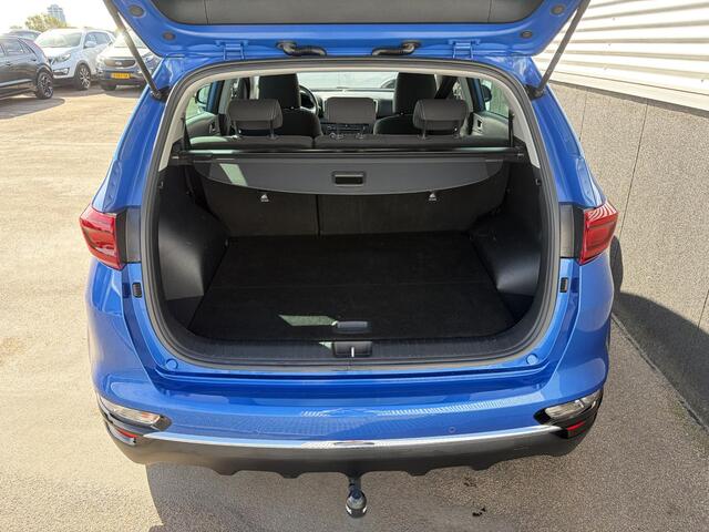 KIA SPORTAGE 1.6 GDI DynamicLine Trekhaak, Apple carplay en/of Android auto navigatie, Achteruitrijcamera, Lichtmetalen velgen, Cruise control