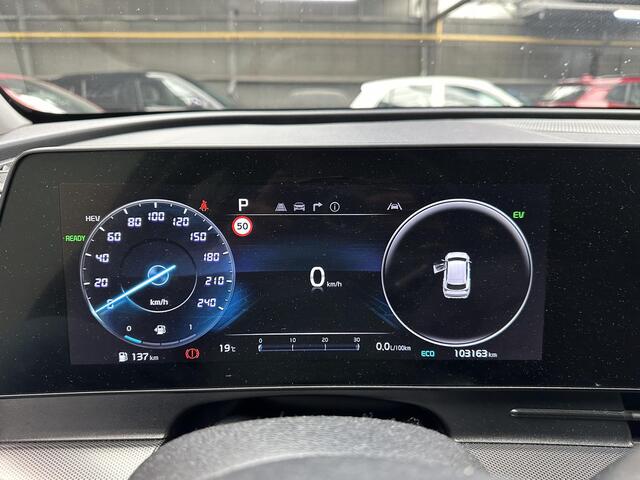 KIA SPORTAGE 1.6 T-GDi Plug-in Hybrid AWD DynamicLine