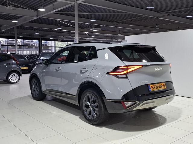 KIA SPORTAGE 1.6 T-GDi Hybrid Dark Edition Stoel en verwarming, Apple Carplay/Android Auto, Navigatie, Camera.