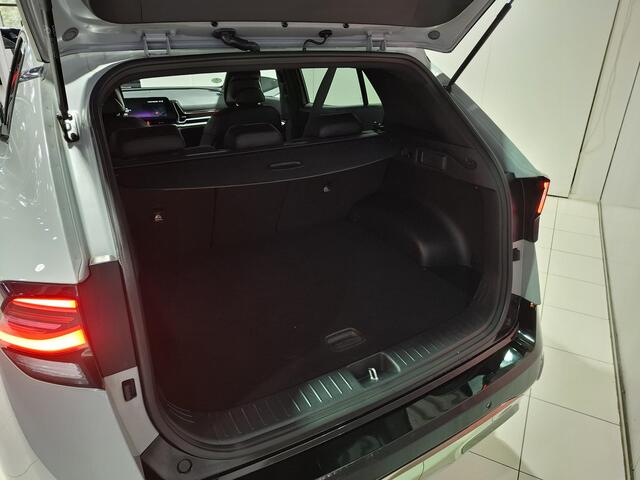 KIA SPORTAGE 1.6 T-GDi Hybrid Dark Edition Stoel en verwarming, Apple Carplay/Android Auto, Navigatie, Camera.