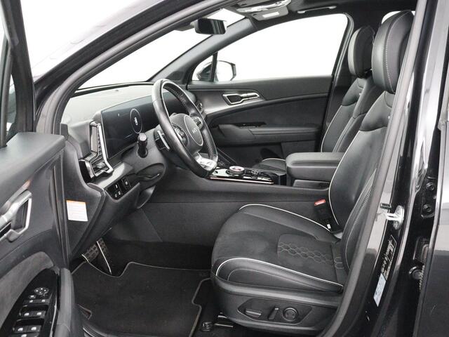 KIA SPORTAGE 1.6 T-GDi Hybrid GT-Line | Panoramadak | Trekhaak | Leder/Alcantara | Stoel & stuurverwarming | Adaptive cruise | Matrix LED | Camera | Carplay | Keyless | Achterbankverwarming