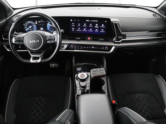 KIA SPORTAGE 1.6 T-GDi Hybrid GT-Line | Panoramadak | Trekhaak | Leder/Alcantara | Stoel & stuurverwarming | Adaptive cruise | Matrix LED | Camera | Carplay | Keyless | Achterbankverwarming