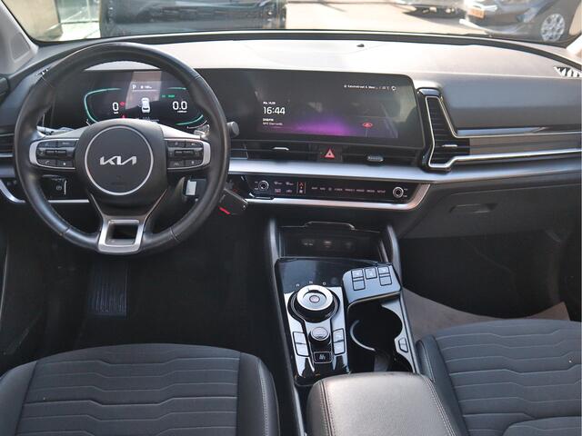 KIA SPORTAGE 1.6 T-GDi Plug-in Hybrid AWD DynamicLine | Camera | Navigatie | Cruise Control | ECC-Airco | Tot 10Jr. Kia garantie |