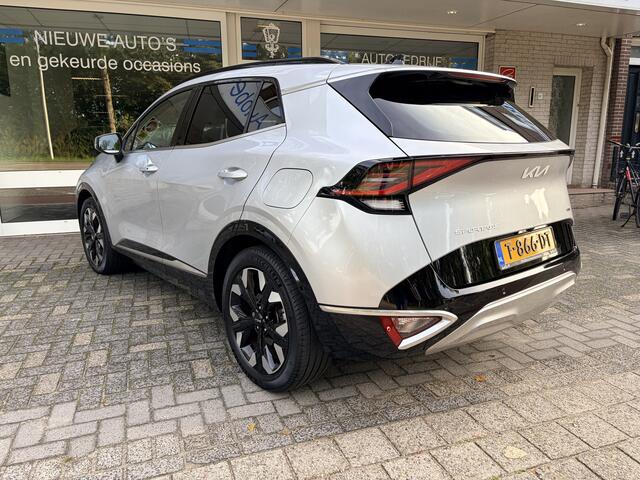 KIA SPORTAGE 1.6 T-GDi Plug-in Hybrid AWD DynamicPlusLine Keyless start&Co/Cruise contr. Adapt./Apple Carply/Elektr. Climate contr./Deel lederen interieur/Schakel paddles aan het stuur Panorama dak/Elektr. autom. airco/Verw. in hoogte verst.b. stoelen/Verw. verst.b. Stuur/Verw. elektr. verst.b. buitenspieg. met dodehoek detectie/Navi Fullmap/Achteruitrijcamera/Parkeersens.