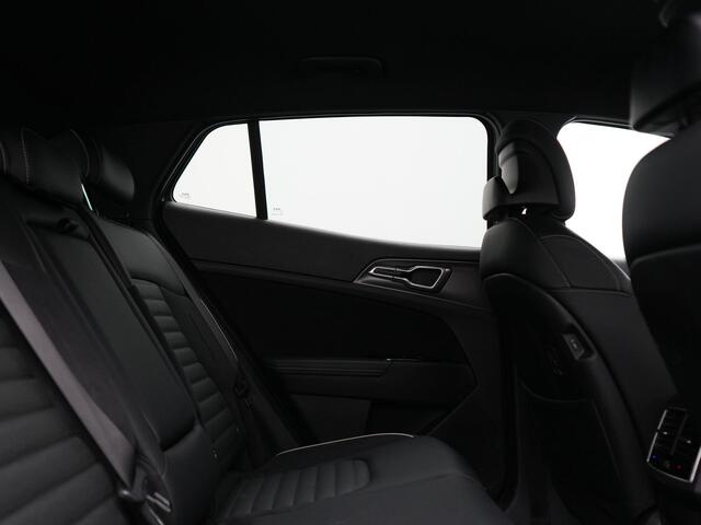 KIA SPORTAGE 1.6 T-GDi PHEV AWD GT-Line 265pk | Adaptive Cruise | 360 Camera | Lederen Sportstoelen Memory & Ventilatie | Stoelen & Stuur Verwarmd | Blis | Keyless | Apple Carplay | Sfeerverlichting | Navigatie | DAB | Plug In Hybrid |