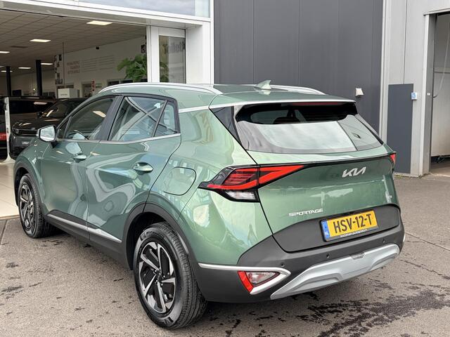 KIA SPORTAGE 1.6 T-GDi Hybrid DynamicLine | Adaptieve Cruise Control | Navigatie | Parkeersensoren V + A | DAB