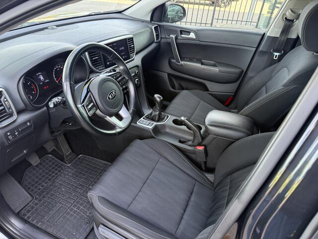 KIA SPORTAGE 1.6 GDI DynamicLine ** Navigatie ** Bluetooth