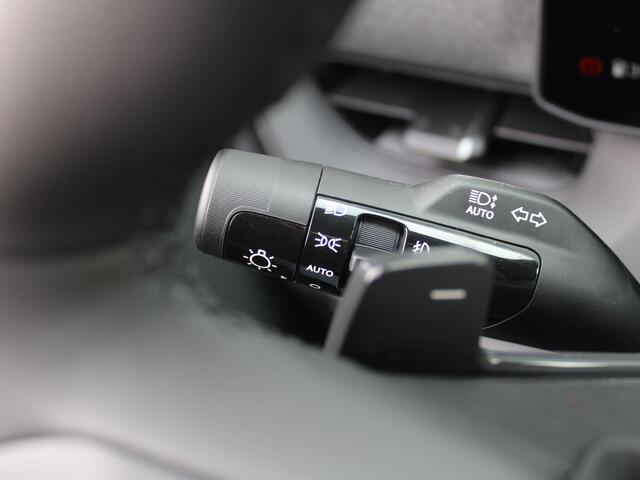 KIA Seltos 1.6 T-GDi DCT7 X-Line Demo Edition | Stuur-/stoelverwarming + ventilatie | 360 Camera | Leer | Elek. stoelverstelling | Telefoonlader | LED | 19" LM | – foto 8