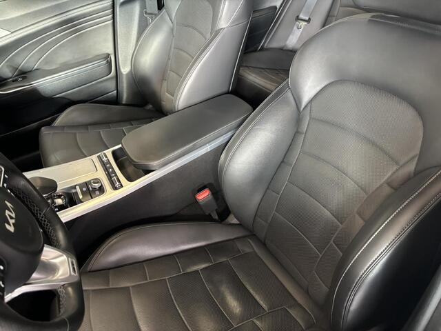 KIA Stinger 3.3 Twin Turbo V6 AWD GT PRO 360' Graden Camerazicht, Lederenbekleding, Stoelverwarming&Verkoeling, Interieurverlichting, Stoel Memory, Harman/Kardon Instalatie!