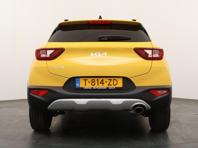 KIA Stonic 1.0 T-GDi MHEV DynamicPlusLine - Navigatie - LED koplampen - Camera - Apple Carplay/Android Auto - Fabrieksgarantie tot 10-2030
