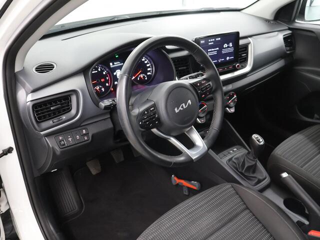 KIA Stonic 1.0 T-GDi MHEV DynamicLine | Navigatie | Parkeercamera | Apple Carplay/Android Auto | Airco | Cruise Control |