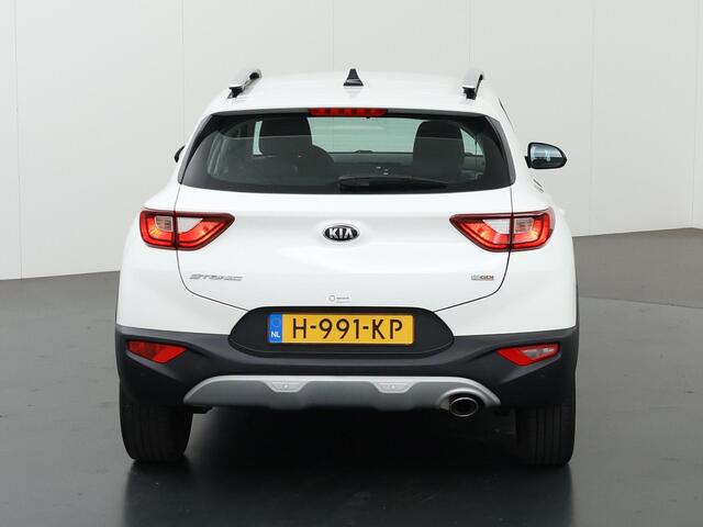 KIA Stonic 1.0 T-GDi DynamicLine | Navigatie | Parkeercamera | Airco | Cruise Control |