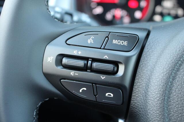 KIA Stonic 1.0 T-GDi MHEV DynamicLine | Navigatie | Parkeercamera | Lichtmetalen velgen | Apple Carplay | Cruise Control |