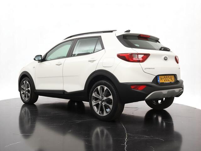 KIA Stonic 1.0 T-GDi DynamicLine - Navigatie - Camera - Airco - Cruise control - 17 inch LM velgen - Fabrieksgarantie tot 03-2027