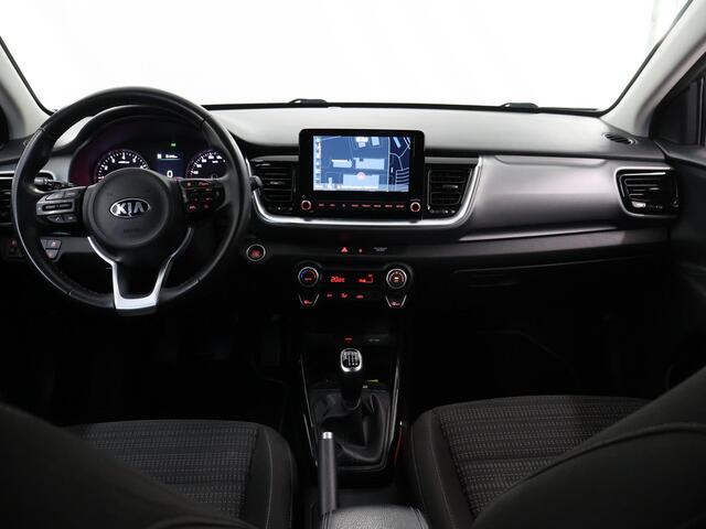KIA Stonic 1.0 T-GDi MHEV DynamicPlusLine | Keyless | Navigatie | Parkeercamera | Apple Carplay/Android Auto | Climate Control