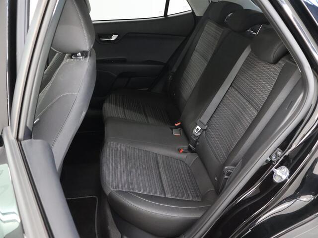 KIA Stonic 1.0 T-GDi MHEV DynamicPlusLine | Keyless | Navigatie | Parkeercamera | Apple Carplay/Android Auto | Climate Control
