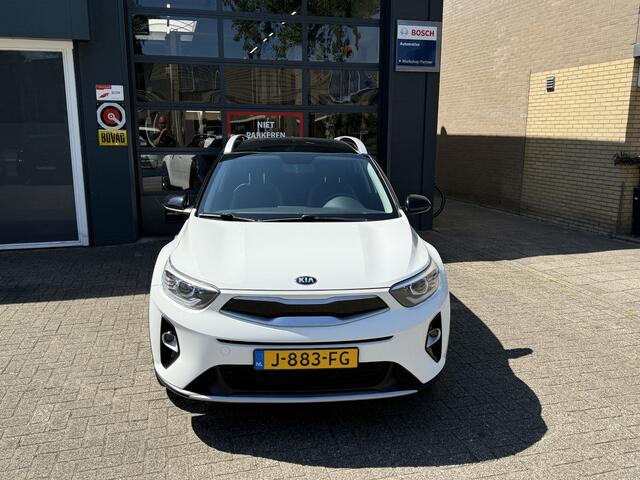 KIA Stonic 1.0 T-GDi Sports Edition / Airco/ Navigatie/ Cruise/ Apple carplay/ LED/ PDC/ LMV