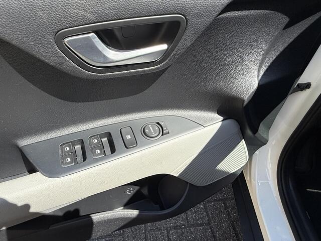 KIA Stonic 1.0 T-GDi Sports Edition / Airco/ Navigatie/ Cruise/ Apple carplay/ LED/ PDC/ LMV