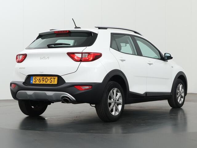 KIA Stonic 1.0 T-GDi MHEV DynamicLine | Parkeercamera | Apple Carplay/Android Auto | Cruise control |