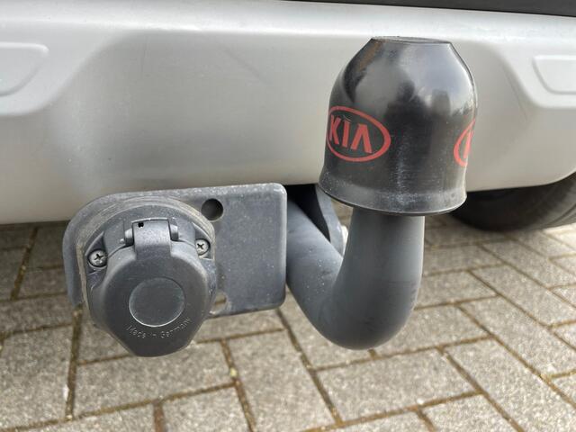 KIA Stonic 1.0 T-GDi DynamicLine Navigatie, Airco, Cruise Control, 17"Lm, Trekhaak, Achteruitrijcamera