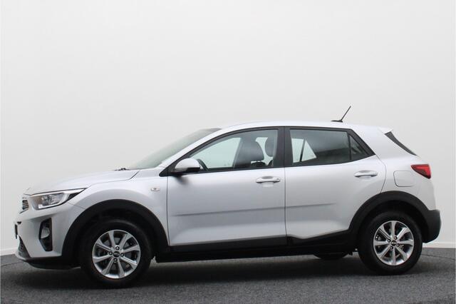 KIA Stonic 1.2 MPi ComfortPlusLine Navigator Camera, Apple Carplay, Navigatie, Cruise, DAB, PDC