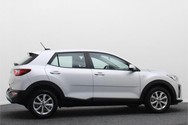 KIA Stonic 1.2 MPi ComfortPlusLine Navigator Camera, Apple Carplay, Navigatie, Cruise, DAB, PDC