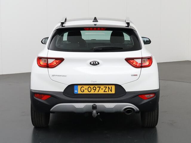 KIA Stonic 1.0 T-GDi DynamicLine | Trekhaak | Navigatie | Parkeercamera | Airco | Cruise Control |