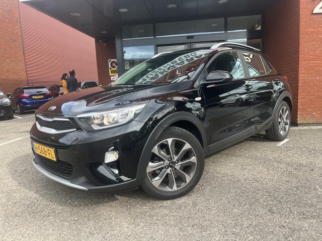 KIA Stonic 1.0 T-GDi DynamicLine // NAVI // CAMERA // CRUISE CONTROL //