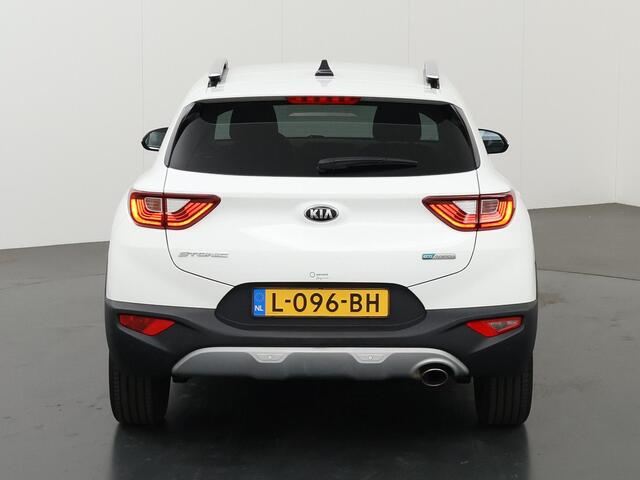 KIA Stonic 1.0 T-GDi MHEV DynamicPlusLine | Navigatie | Parkeercamera | Stoelverwarming | Keyless Go |