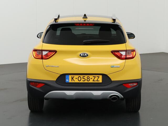 KIA Stonic 1.0 T-GDi MHEV DynamicPlusLine | Keyless go | Climate Control | Navigatie | Parkeercamera | Apple Carplay/Android Auto