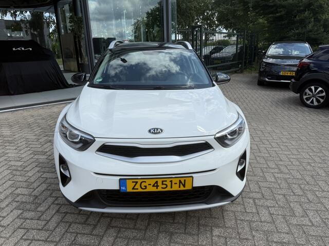 KIA Stonic 1.0 T-GDi DynamicLine Navi + Camera + AFN. TREKHAAK