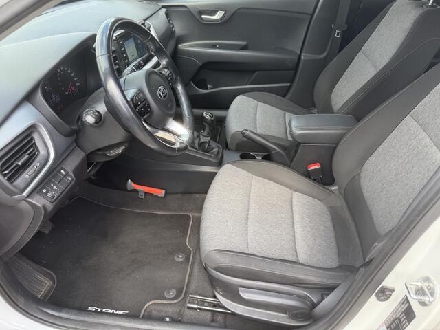 KIA Stonic 1.0 T-GDi DynamicLine Navi + Camera + AFN. TREKHAAK