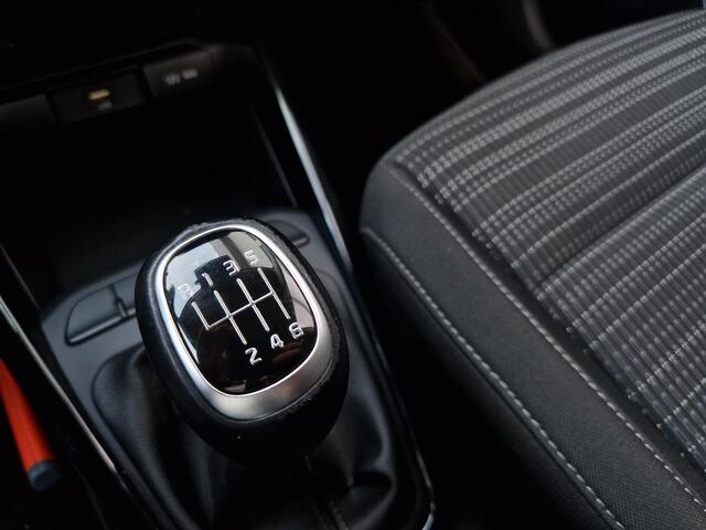 KIA Stonic 1.0 T-GDi MHEV DynamicPlusLine | Key-Less | Clima | Navi | licht- en Regensensor |