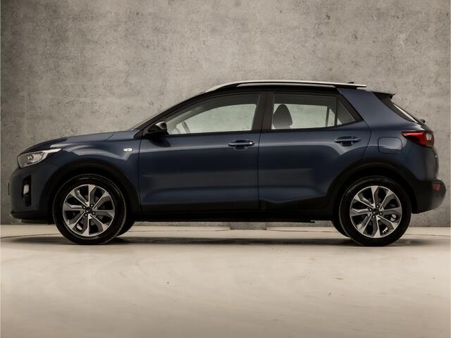 KIA Stonic 1.0 T-GDi Dynamic (APPLE CARPLAY, NAVIGATIE, CAMERA, LM VELGEN, SPORTSTOELEN, CRUISE, GETINT GLAS, PARKEERSENSOREN, NIEUWSTAAT)