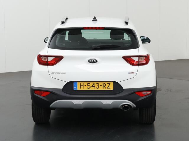 KIA Stonic 1.0 T-GDi DynamicLine | Navigatiesysteem | Parkeercamera | Cruise Control | Airco