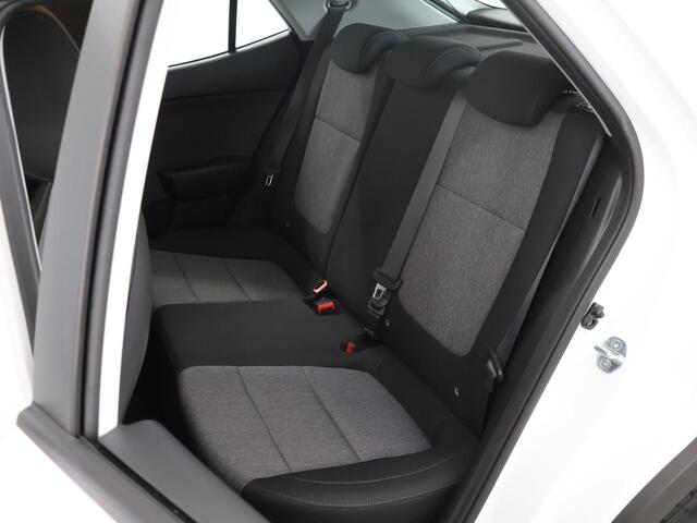 KIA Stonic 1.0 T-GDi DynamicLine | Navigatiesysteem | Parkeercamera | Cruise Control | Airco