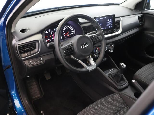 KIA Stonic 1.0 T-GDi MHEV DynamicLine | Trekhaak | Parkeercamera | Airco | Cruise Control |