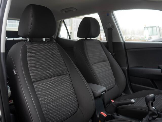KIA Stonic 1.0 T-GDi MHEV DynamicLine ANWB Private Lease v.a 373,- ¤ | Op voorraad | Navigatie | PDC |